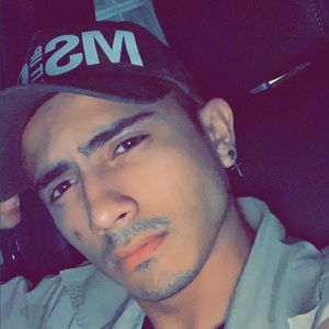 Meet your Posher, Eric